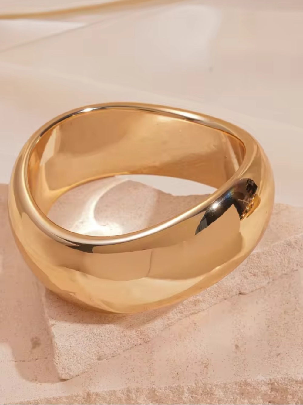 Shiny Gold Sculpted Dome Bangle